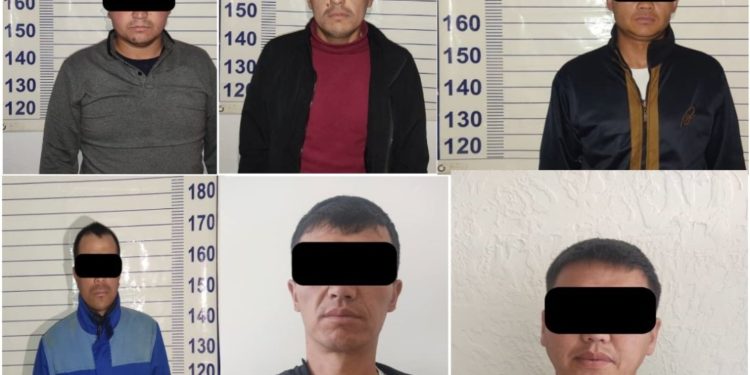 Жалал-Абадда түн ортосунда кен казып жаткан жарандар кармалды