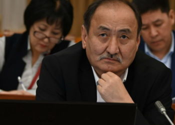 Жактоочусу Алымкадыр Бейшеналиевди эки күндөн бери таба албай жатканын айтып чыкты (видео)