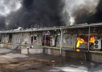 Аламүдүндөгү өрт учурунда медициналык буюмдар күйүп кетти