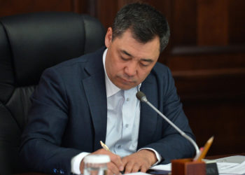 «Ысык-Көл» мейманканасынын ордунда административдик комплекс кура турган дирекция жоюлду