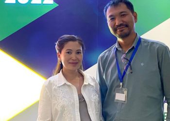 Режиссёр Айбек Дайырбеков кыздуу болду