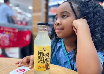 А сен дагы эле жүрөсүң! Америкада 11 жаштагы кыз лимонад чыгарып, 11 миллион доллар киреше тапкан