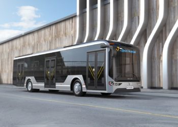 Кыргызстанда чогултулган электробус ишке кирүү алдында турат