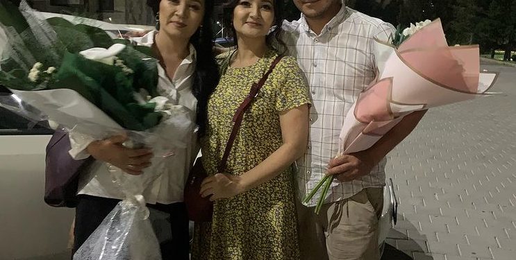 Актриса Таалайкан Абазова ырдап чыкты (видео)