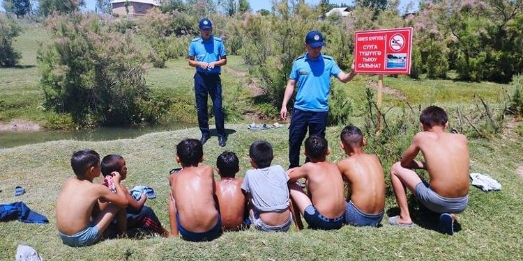 Кадамжайда 5 айдын ичинде 2 өспүрүм сууга чөгүп каза болгон