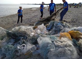 Ысык-Көлдөн 43 балык уулоочу синтетикалык тор чыгарылды (фото)