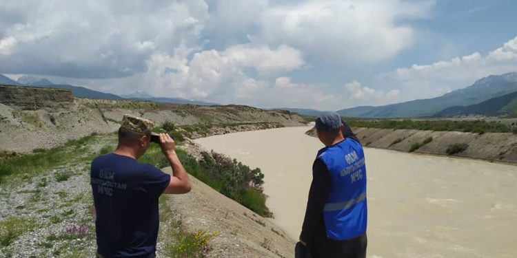 «Минип кеткен аты келип, өзү жок». Нарында мал издеп кеткен адам изделүүдө