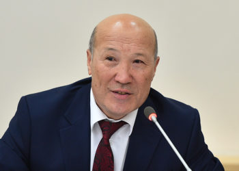 Улуттук фтизиатрия борборунун директору Мадаминжан Каратаев кызматынан бошотулду