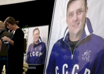 Москвада Юрий Шатуновду акыркы сапарга узатуу зыйнаты өтүүдө (видео)