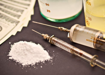 Кыргызстанда 35 миңге чукул адам алкоголдук көз карандуулук боюнча каттоодо турат