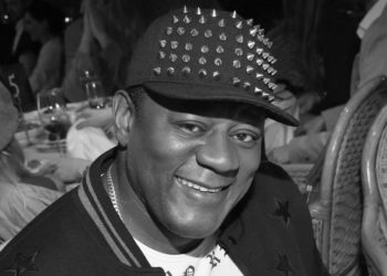 «Шоколадный заяц» ыры менен белгилүү болгон ырчы Пьер Нарцисс көз жумду