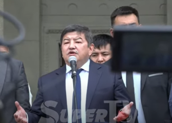 Акылбек Жапаров кассалык аппаратты орнотууга убактылуу мораторий киргизди