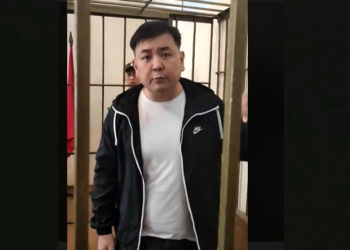 Мелис Аспеков Садыр Жапаровго импичмент жарыялоону суранды. Буга президент эмне дейт?