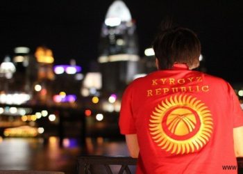 «Кыргызстан жакыр өлкө болгону менен эли бай». Өзбек эли кыргыздардын жашоосуна суктанышууда