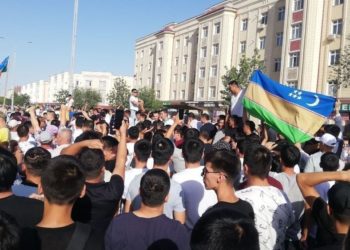 Каракалпакстанда өзгөчө абал режими жарыяланды