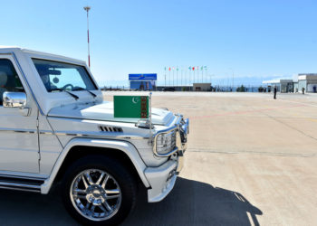 Борбор Азия өлкөлөрүнүн президенттерин кандай унаалар менен тосуп алышты?