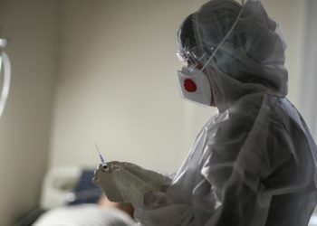 Дүйнөдө коронавирустун «кентавр» деп аталган жаңы түрү жайылууда