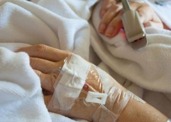 Бишкекте денесине 16 жолу бычак сайылган келиндин абалы айтылды