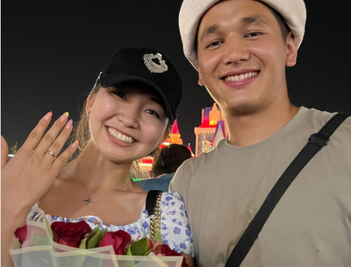 «Жакында үй-бүлө болобуз». «Акыркы сабак» сериалындагы Урмат Перинин колун сурады (видео)