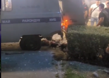 Лексус менен милициянын УАЗ унаасы кагышып, эки тараптан тең жабыркагандар болду