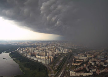 Санкт-Петербург шаарын «Зельда» циклону каптады (фото, видео)