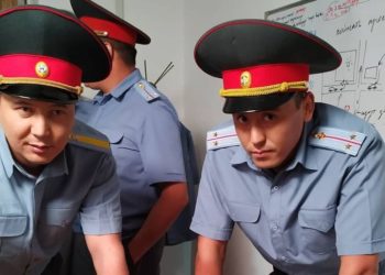 Актёр Кубандык Камалов: «Соттун адилетсиз чечиминен улам үй-жайсыз калганы турам» (видео)