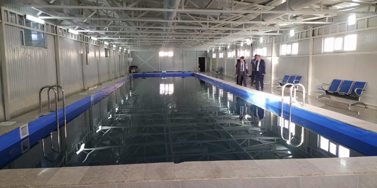 Нарын шаарында бассейн ишке киргизилди (фото)