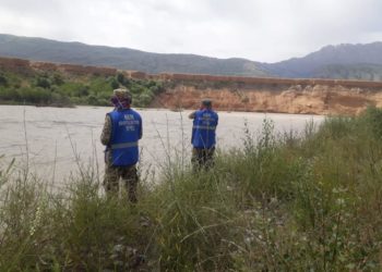 Нарында кийимдери дарыядан табылган 80 жаштагы карыяны издөө иштери убактылуу токтотулду