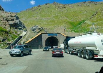 Айдоочуларга эскертүү! Бишкек-Ош жолундагы туннель убактылуу жабылды