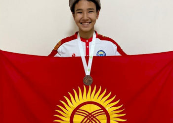 Кыргызстандык эки окуучу эл аралык олимпиададан коло медаль алды