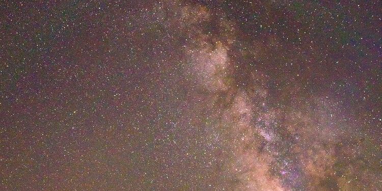 Жомоктогудай. Кыргызстандык фотографтын Саманчынын жолун тарткан сүрөттөрү суктанууну жаратты (фото)