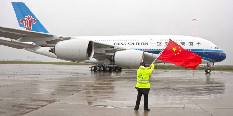 Пандемиядан улам токтотулган Үрүмчү-Бишкек-Үрүмчү авиакаттамы жанданды