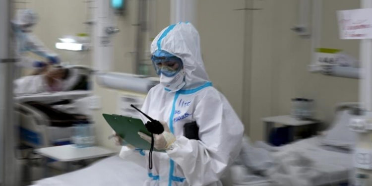 Кыргызстанда 85 адамдан коронавирус аныкталды. Анын 18и вакцина алган