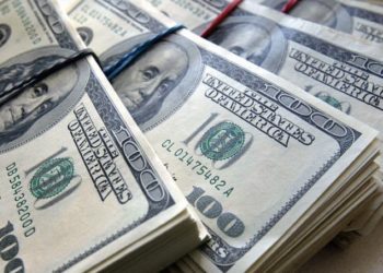 Валюталык базарда доллар менен рублдун баасы кандай болуп жатат?