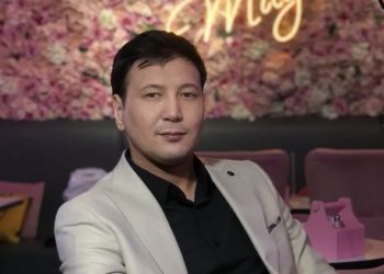 Актёр Нуржаасын Жумагулов бөйрөгүн алмаштыруу үчүн Түркияга учуп кетти