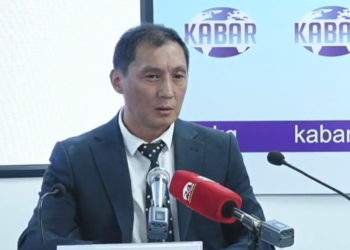 Кыргызстанда эң узак иштеген директор кызматта 41 жыл отурган