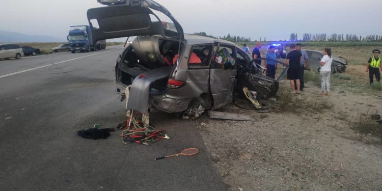 Ысык-Көлдөгү үрөй учурган жол кырсыктын чоо-жайы (сүрөт)