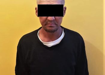 «Экөөнүн урушуп жатканын көрүшкөн». Ысык-Көлдө 31 жаштагы жаранды өлтүрүүгө шектелип жээни кармалды