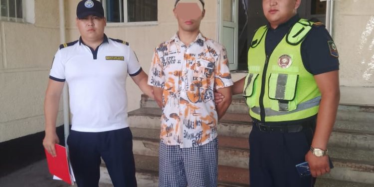 Ошто 30 жаштагы жаран киши колдуу болгон. Шектүү кармалды