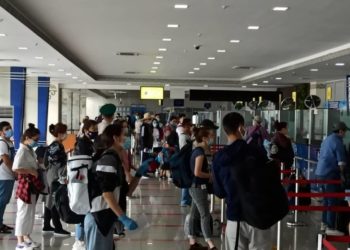 Кыргызстанга келген чет элдиктердин саны эки эсеге өстү