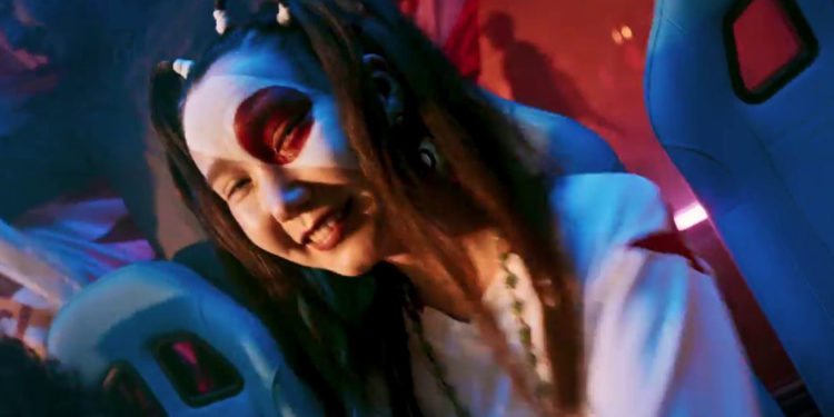 Кыргызстандык Азиза Сыртбаева Катарда өтө турган футбол боюнча дүйнөлүк чемпионаттын клибине тартылды