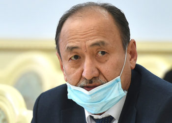 Алымкадыр Бейшеналиев саламаттыкты сактоо министри кызматынан бошотулду