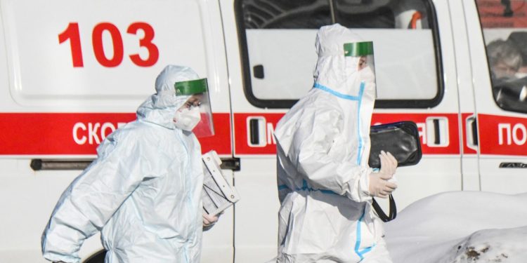 Кыргызстанда бир жумада 895 адамдан коронавирус аныкталды