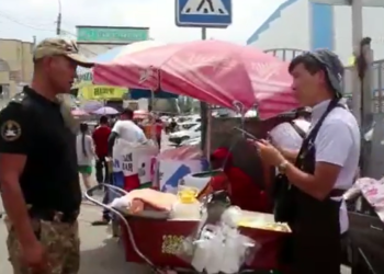 «Ош базарындагы» мыйзамсыз соода-сатыктарды иретке келтирүү иштери уланууда (видео)