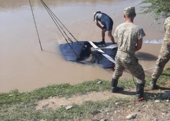 Чүйдө айдоочу унааны башкара албай каналга түшүп, каза тапты (фото)