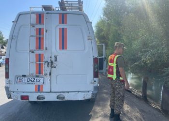 Ак-Буура каналына чөгүп кеткен 52 жаштагы киши изделип жатат