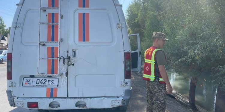 Ак-Буура каналына чөгүп кеткен 52 жаштагы киши изделип жатат