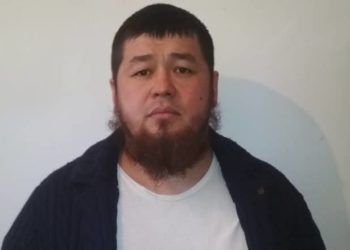 «Дөө Чыңгыздын» өлтүрүлүшү. Кылмышка шектелген 5 жаран камакта