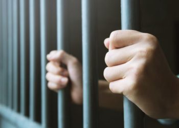 Оштогу №5 СИЗОдо соттолгон адам ачкачылык жарыялады