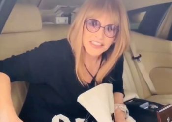 Алла Пугачева Орусияга кайтты